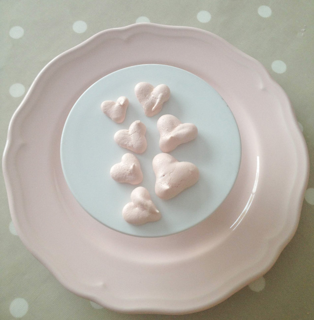 Mini-Meringues-recipe