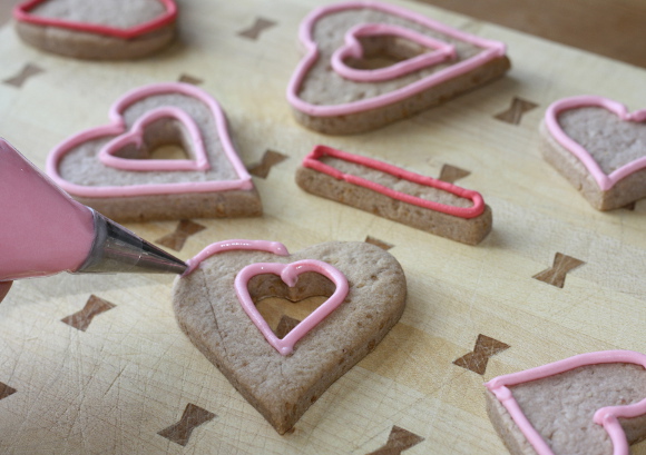 Outline the biscuits
