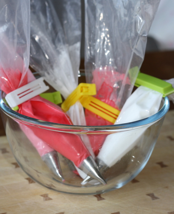 Piping bags- icing ready to go