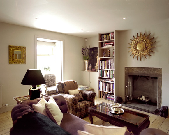 Eliska-Sapera-sitting-room