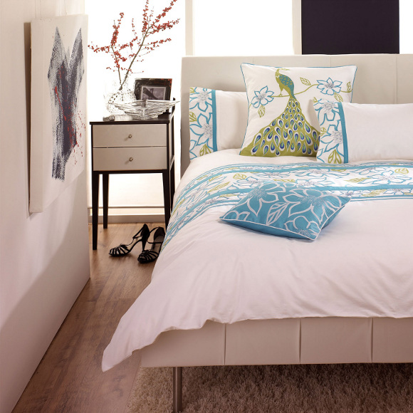 bright-bed-linen