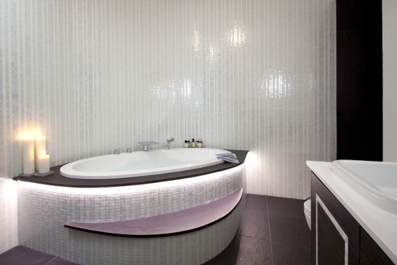 bathroom-underwood