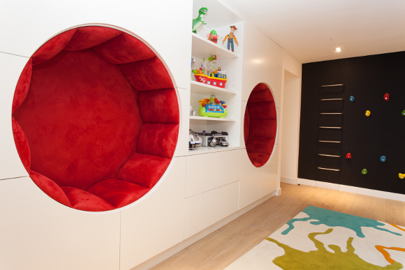 play-room-cubby-hole